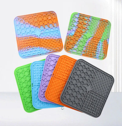 dog anxiety lick mat